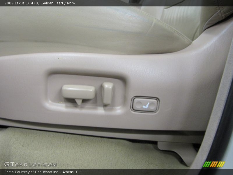Golden Pearl / Ivory 2002 Lexus LX 470