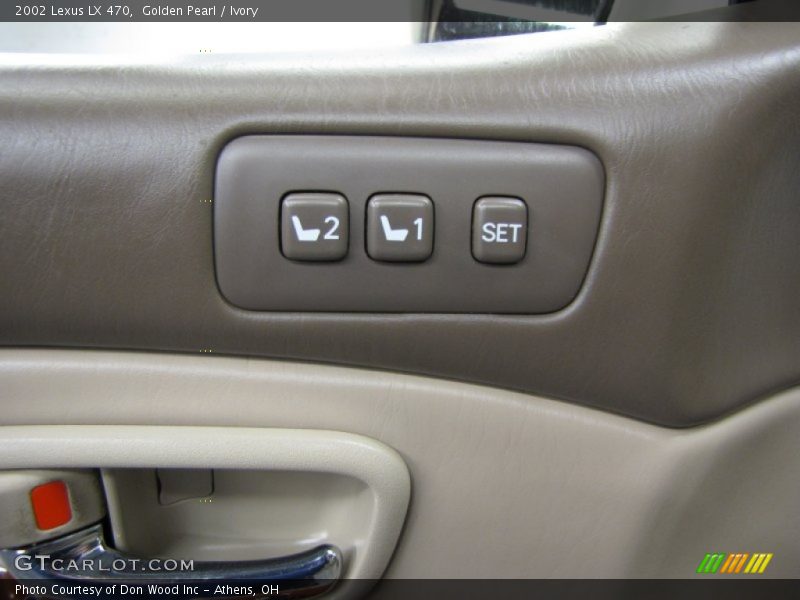 Golden Pearl / Ivory 2002 Lexus LX 470