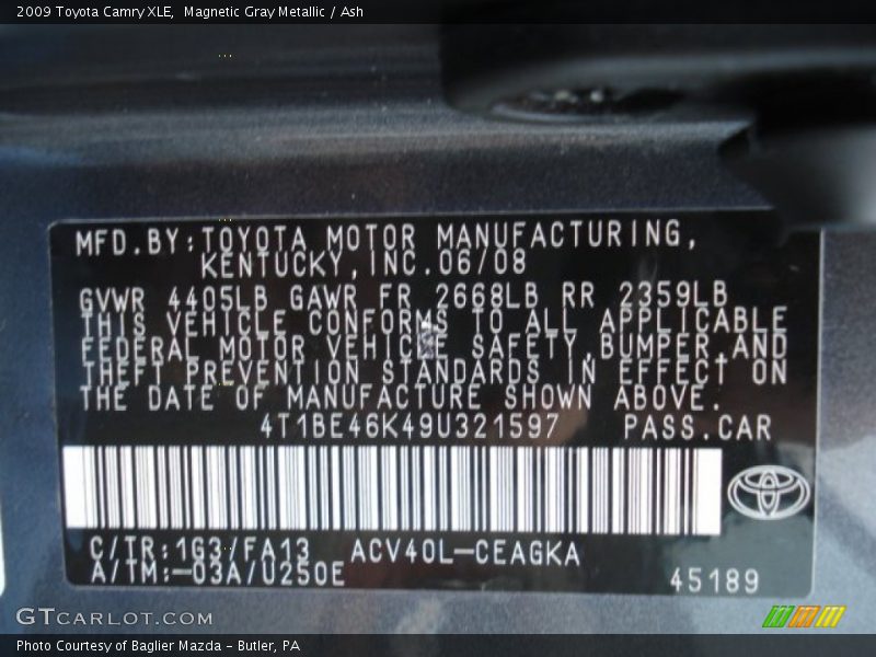 Magnetic Gray Metallic / Ash 2009 Toyota Camry XLE