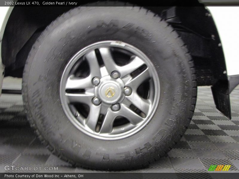 Golden Pearl / Ivory 2002 Lexus LX 470