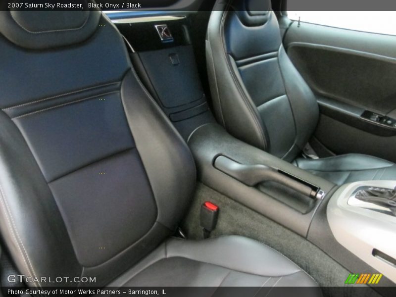 Black Onyx / Black 2007 Saturn Sky Roadster