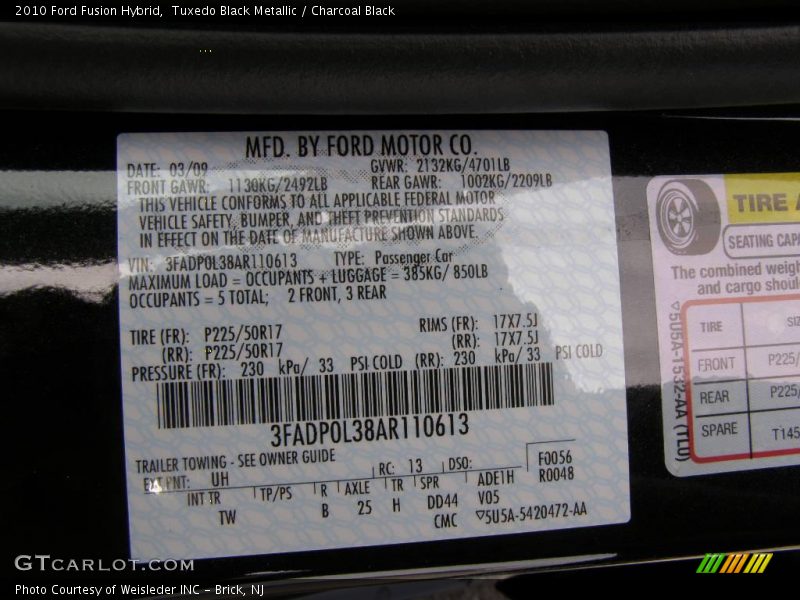 Tuxedo Black Metallic / Charcoal Black 2010 Ford Fusion Hybrid