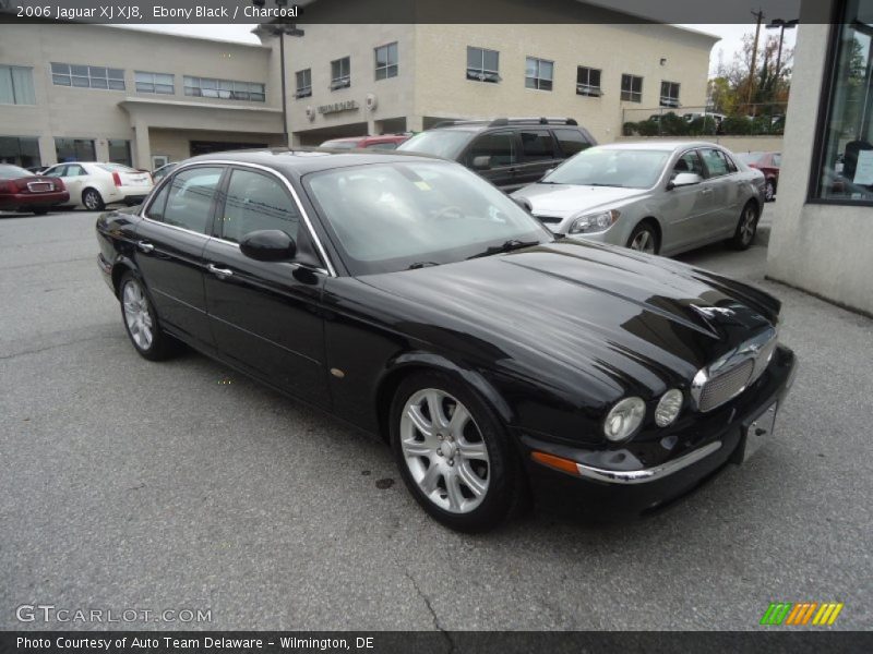 Ebony Black / Charcoal 2006 Jaguar XJ XJ8