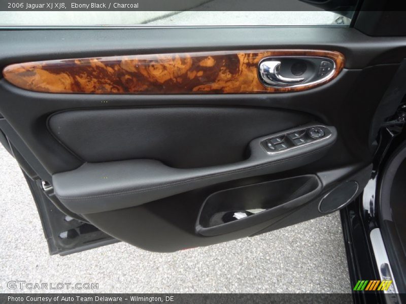 Door Panel of 2006 XJ XJ8