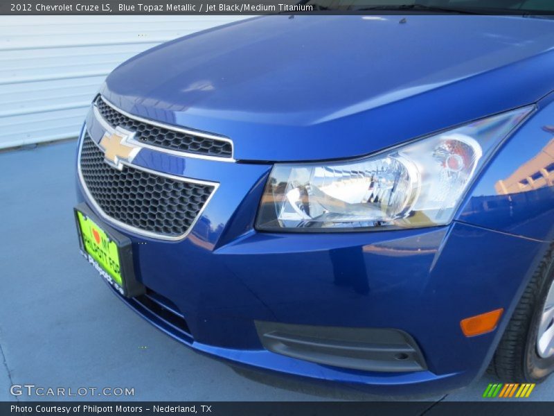 Blue Topaz Metallic / Jet Black/Medium Titanium 2012 Chevrolet Cruze LS