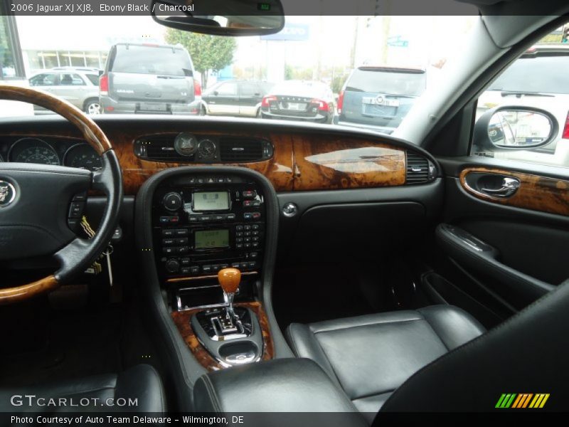 Ebony Black / Charcoal 2006 Jaguar XJ XJ8