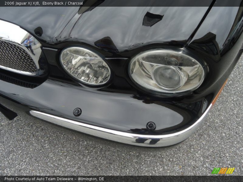 Ebony Black / Charcoal 2006 Jaguar XJ XJ8