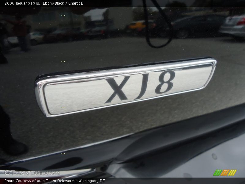 XJ8 - 2006 Jaguar XJ XJ8