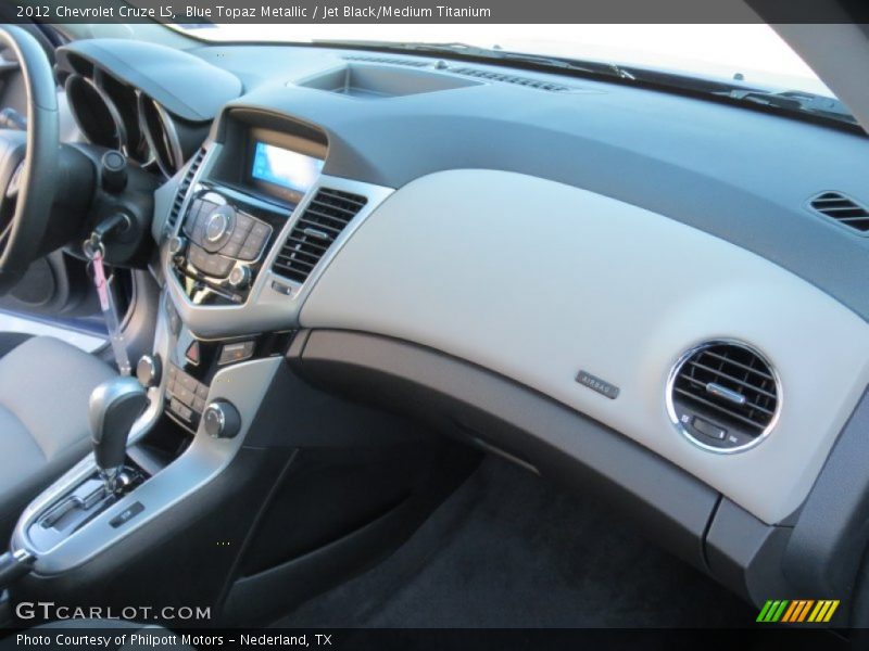 Blue Topaz Metallic / Jet Black/Medium Titanium 2012 Chevrolet Cruze LS