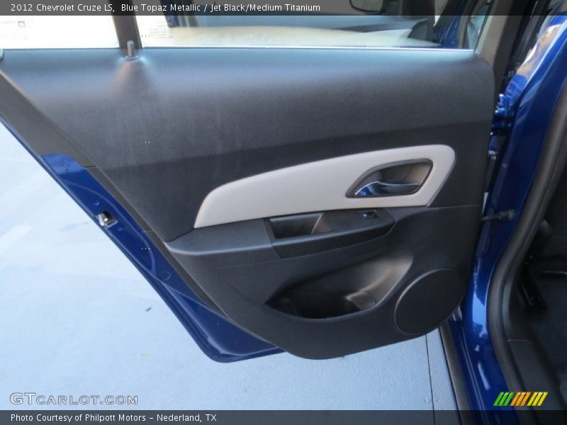 Blue Topaz Metallic / Jet Black/Medium Titanium 2012 Chevrolet Cruze LS