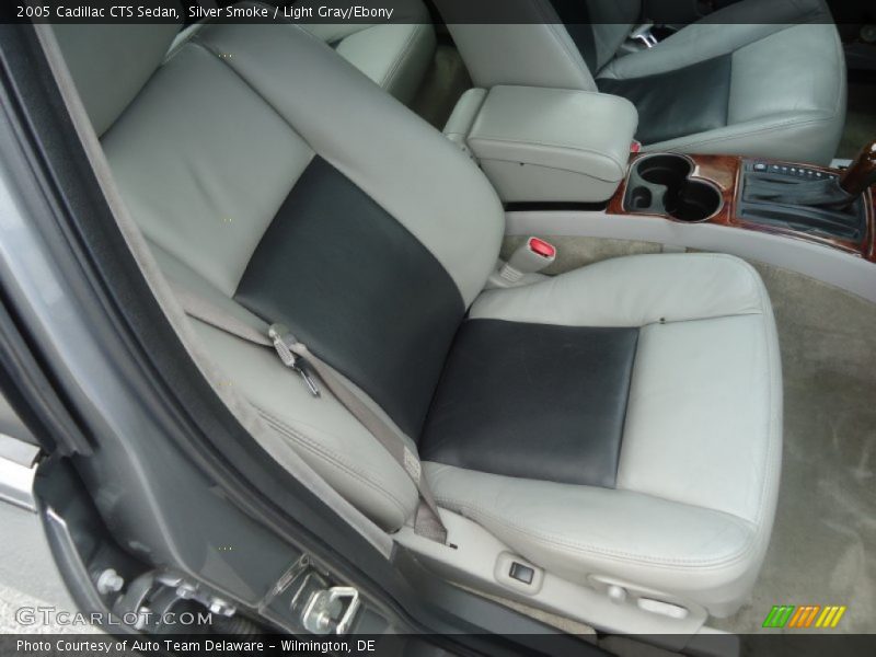 Silver Smoke / Light Gray/Ebony 2005 Cadillac CTS Sedan