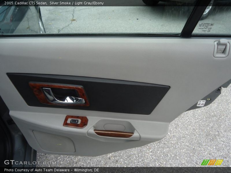 Silver Smoke / Light Gray/Ebony 2005 Cadillac CTS Sedan