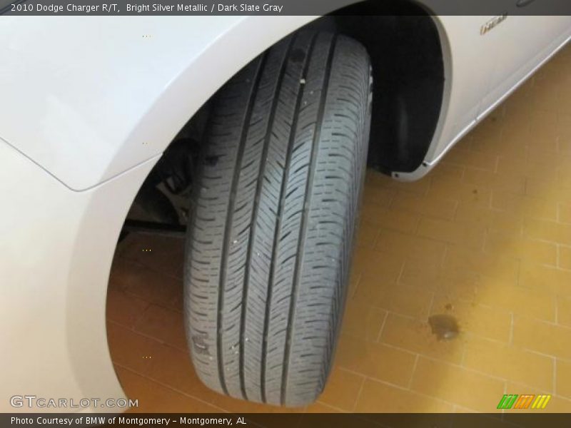 Bright Silver Metallic / Dark Slate Gray 2010 Dodge Charger R/T