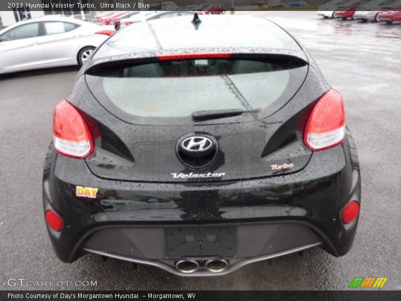 Ultra Black / Blue 2013 Hyundai Veloster Turbo