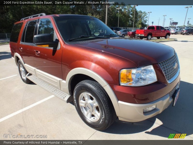 Front 3/4 View of 2006 Expedition Eddie Bauer