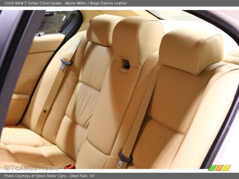 Alpine White / Beige Dakota Leather 2006 BMW 5 Series 530xi Sedan