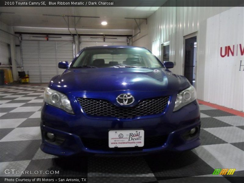 Blue Ribbon Metallic / Dark Charcoal 2010 Toyota Camry SE