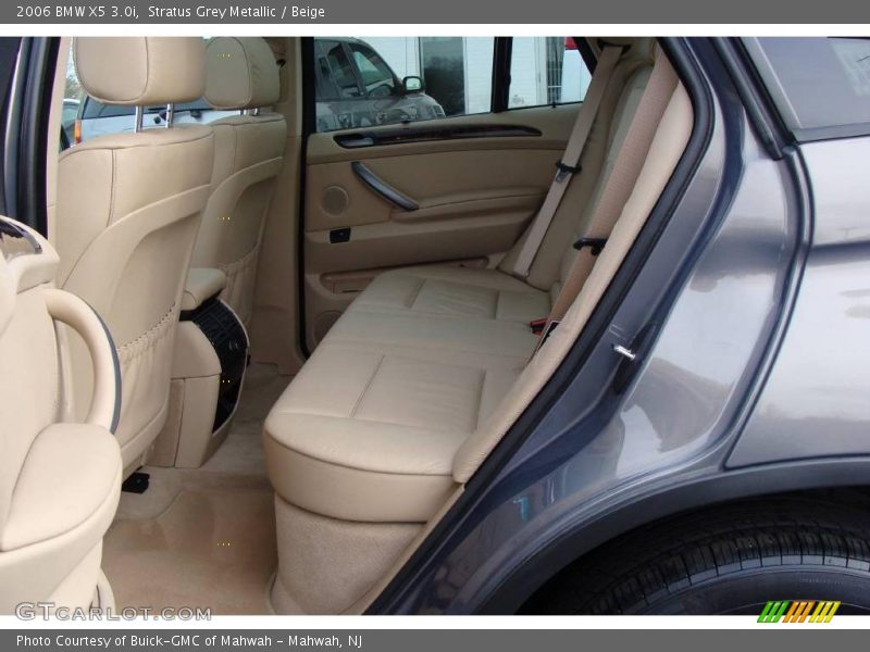 Stratus Grey Metallic / Beige 2006 BMW X5 3.0i