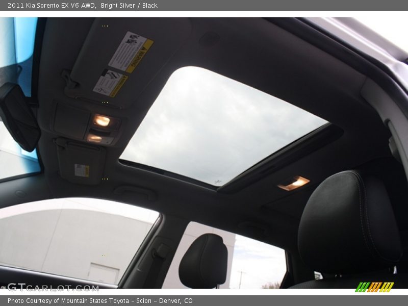 Bright Silver / Black 2011 Kia Sorento EX V6 AWD