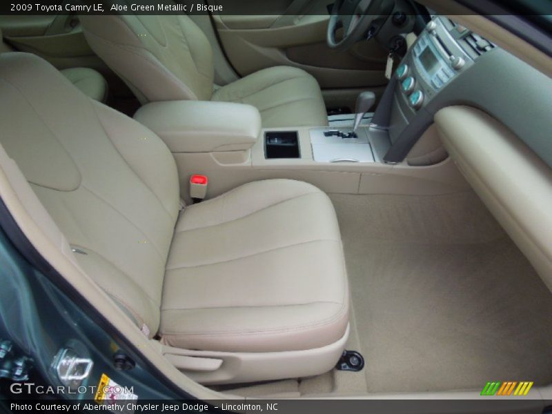 Aloe Green Metallic / Bisque 2009 Toyota Camry LE
