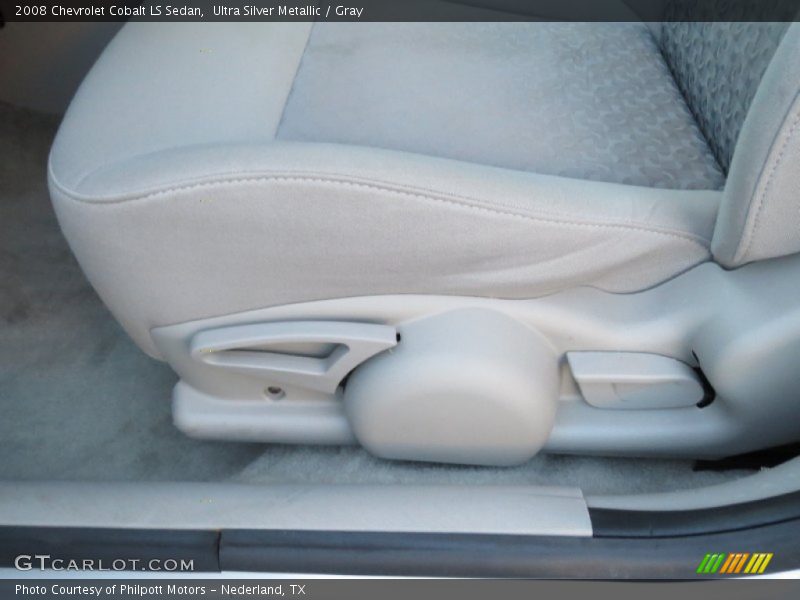 Ultra Silver Metallic / Gray 2008 Chevrolet Cobalt LS Sedan