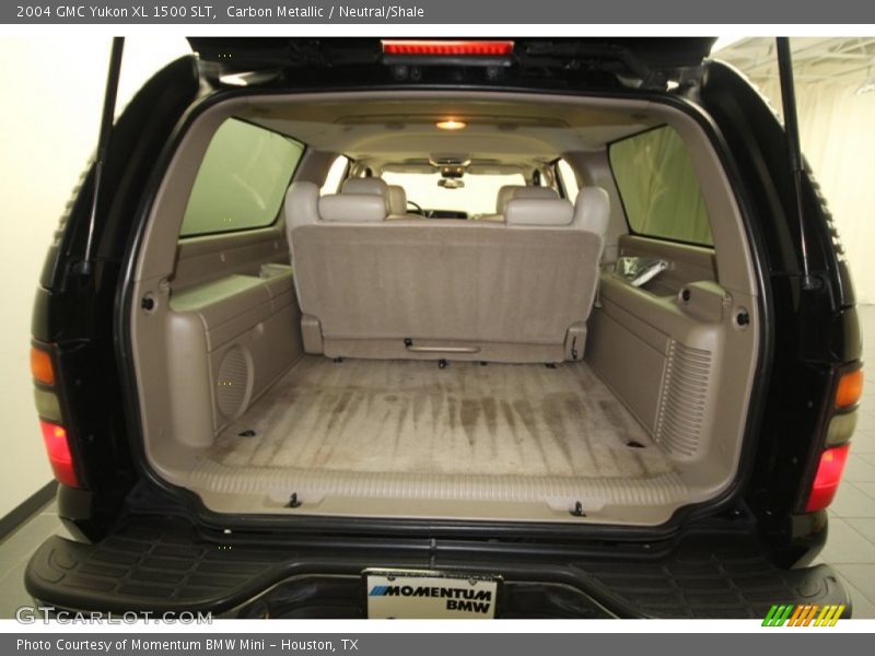Carbon Metallic / Neutral/Shale 2004 GMC Yukon XL 1500 SLT