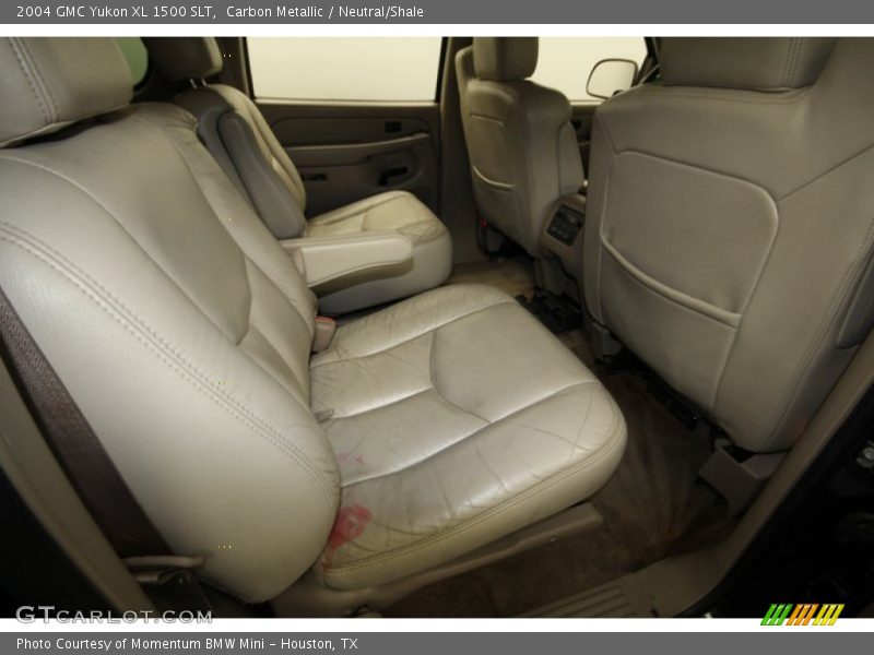 Carbon Metallic / Neutral/Shale 2004 GMC Yukon XL 1500 SLT