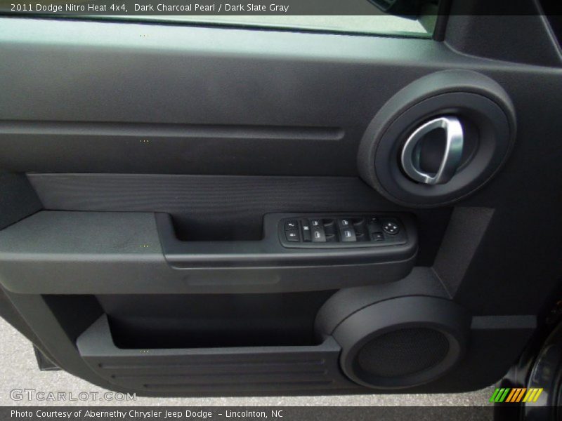 Dark Charcoal Pearl / Dark Slate Gray 2011 Dodge Nitro Heat 4x4