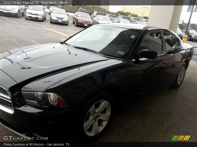Pitch Black / Black 2012 Dodge Charger SE