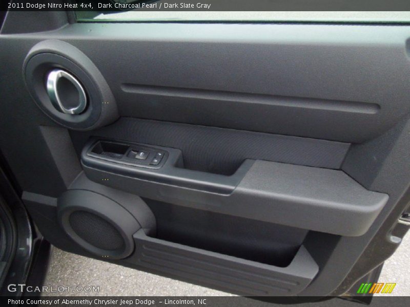 Dark Charcoal Pearl / Dark Slate Gray 2011 Dodge Nitro Heat 4x4