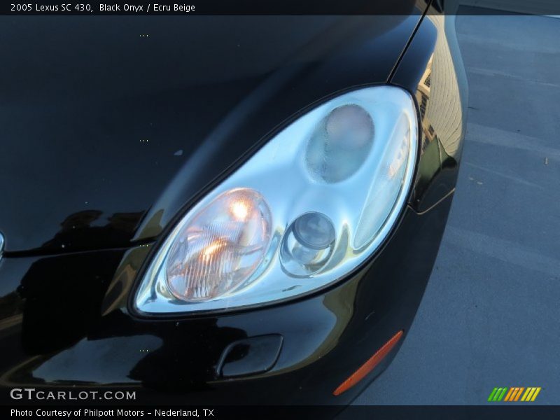 Black Onyx / Ecru Beige 2005 Lexus SC 430