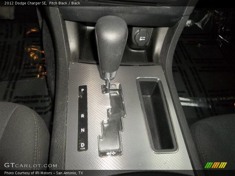 Pitch Black / Black 2012 Dodge Charger SE