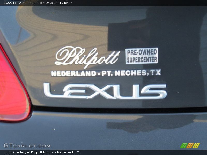 Black Onyx / Ecru Beige 2005 Lexus SC 430