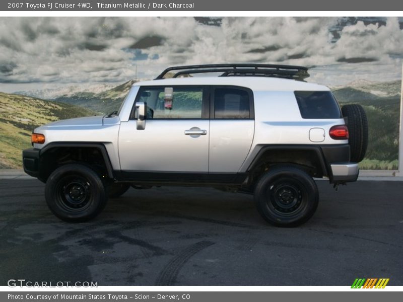 Titanium Metallic / Dark Charcoal 2007 Toyota FJ Cruiser 4WD