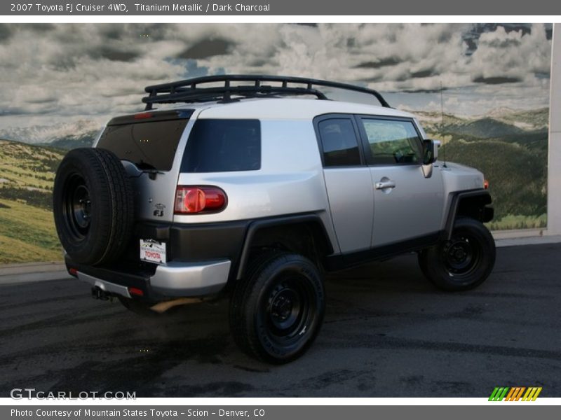 Titanium Metallic / Dark Charcoal 2007 Toyota FJ Cruiser 4WD