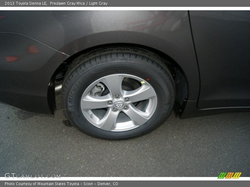Predawn Gray Mica / Light Gray 2013 Toyota Sienna LE
