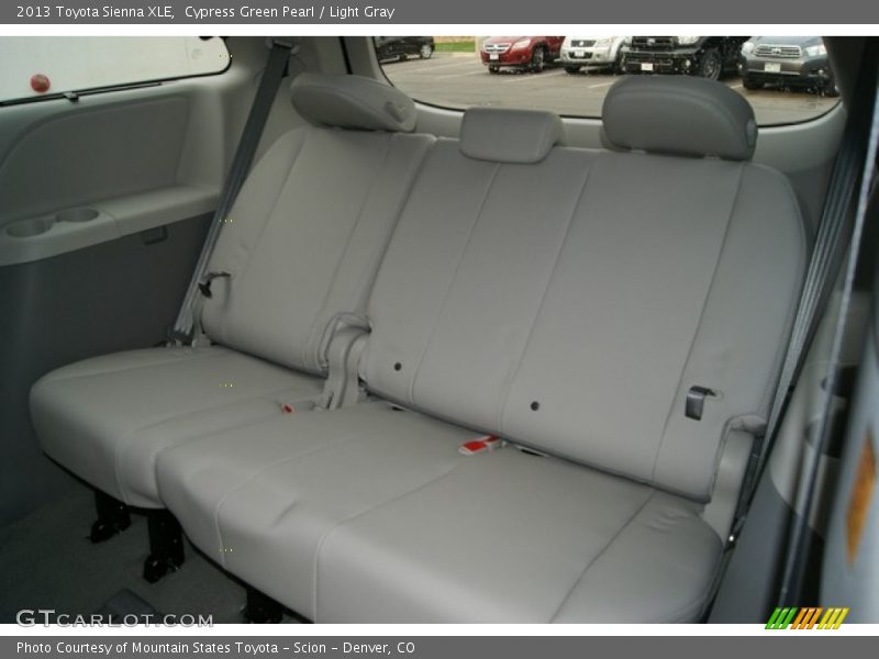 Cypress Green Pearl / Light Gray 2013 Toyota Sienna XLE