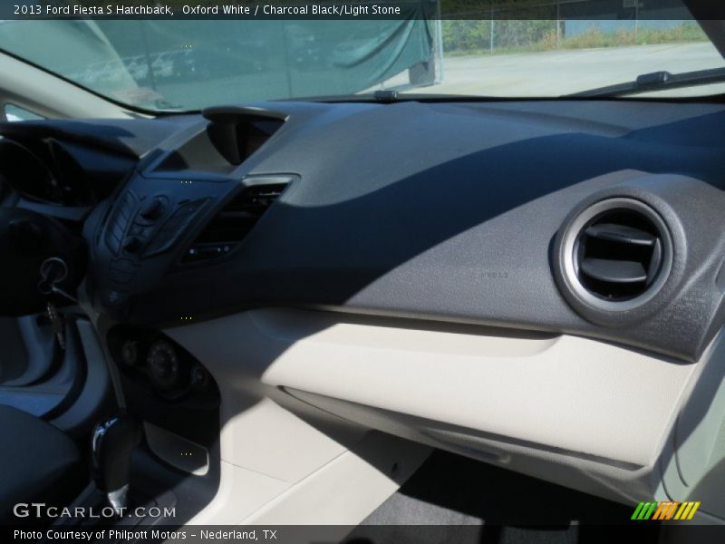 Oxford White / Charcoal Black/Light Stone 2013 Ford Fiesta S Hatchback