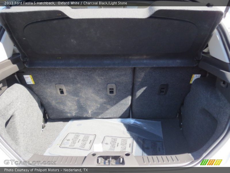 Oxford White / Charcoal Black/Light Stone 2013 Ford Fiesta S Hatchback