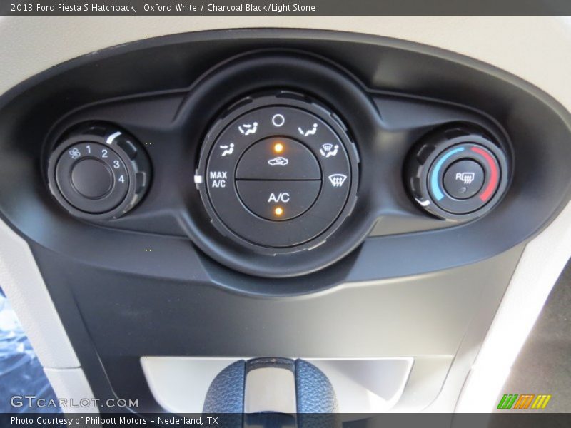 Controls of 2013 Fiesta S Hatchback