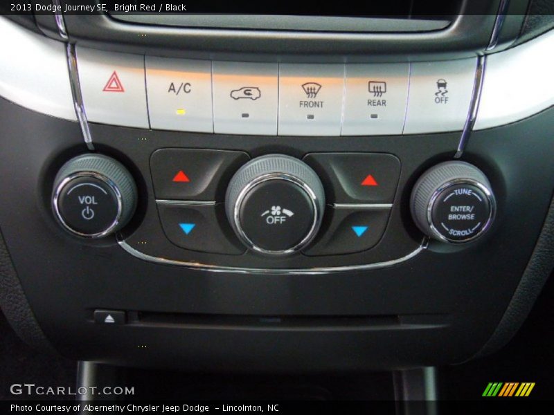 Bright Red / Black 2013 Dodge Journey SE