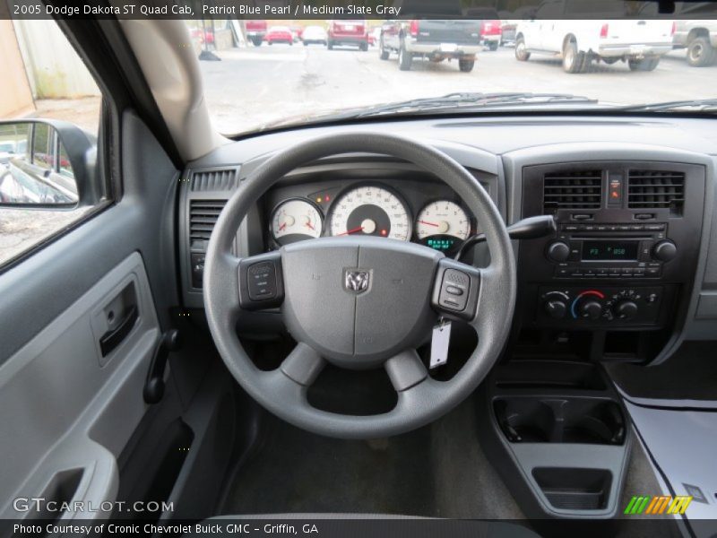 Patriot Blue Pearl / Medium Slate Gray 2005 Dodge Dakota ST Quad Cab