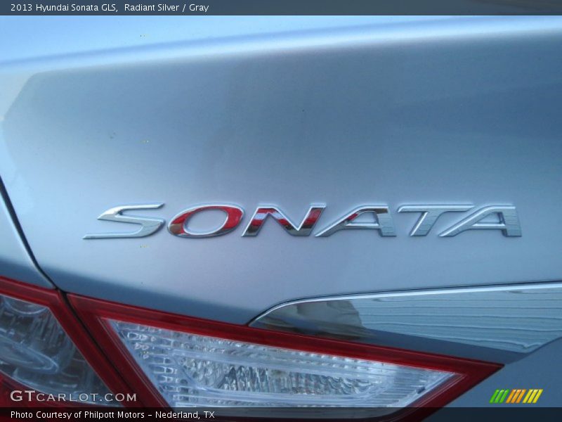 Radiant Silver / Gray 2013 Hyundai Sonata GLS