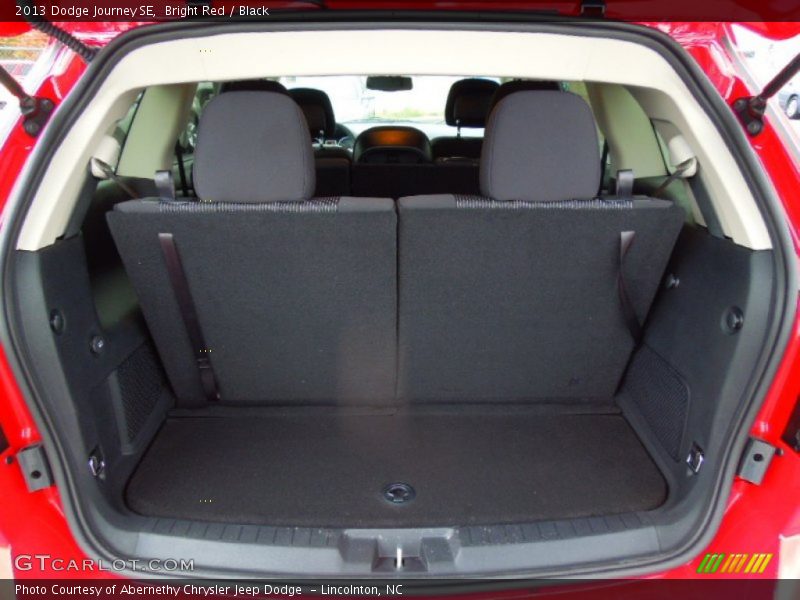 Bright Red / Black 2013 Dodge Journey SE