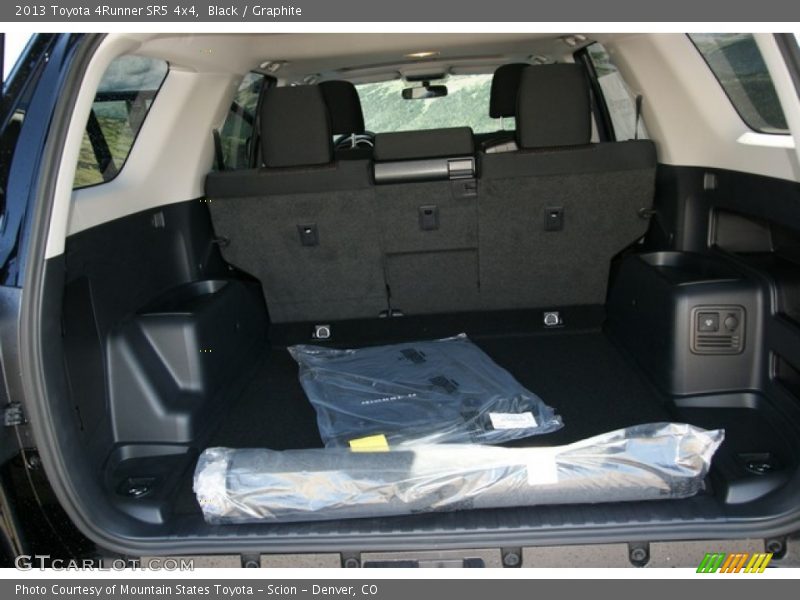 Black / Graphite 2013 Toyota 4Runner SR5 4x4