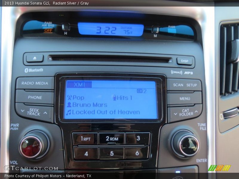 Radiant Silver / Gray 2013 Hyundai Sonata GLS