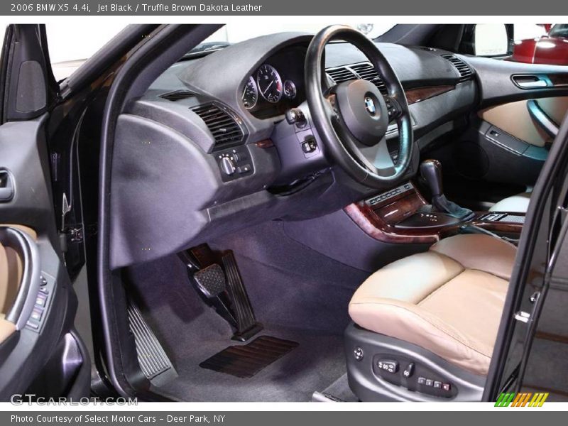 Jet Black / Truffle Brown Dakota Leather 2006 BMW X5 4.4i