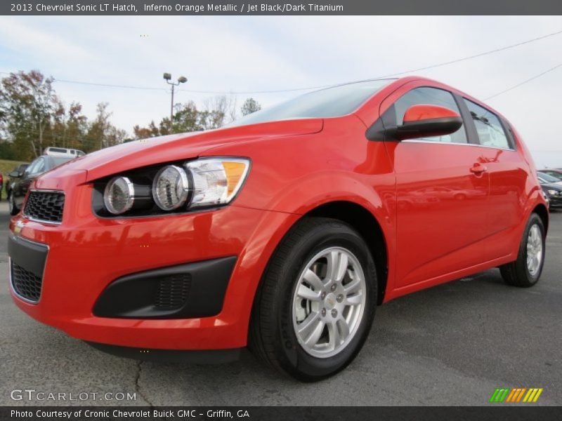 Front 3/4 View of 2013 Sonic LT Hatch