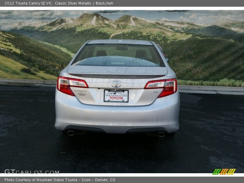 Classic Silver Metallic / Black/Ash 2012 Toyota Camry SE V6