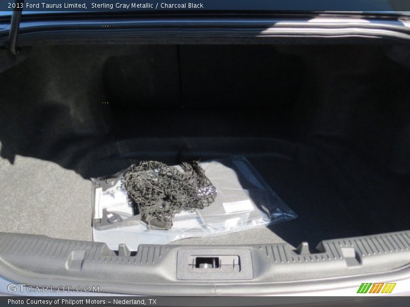 Sterling Gray Metallic / Charcoal Black 2013 Ford Taurus Limited